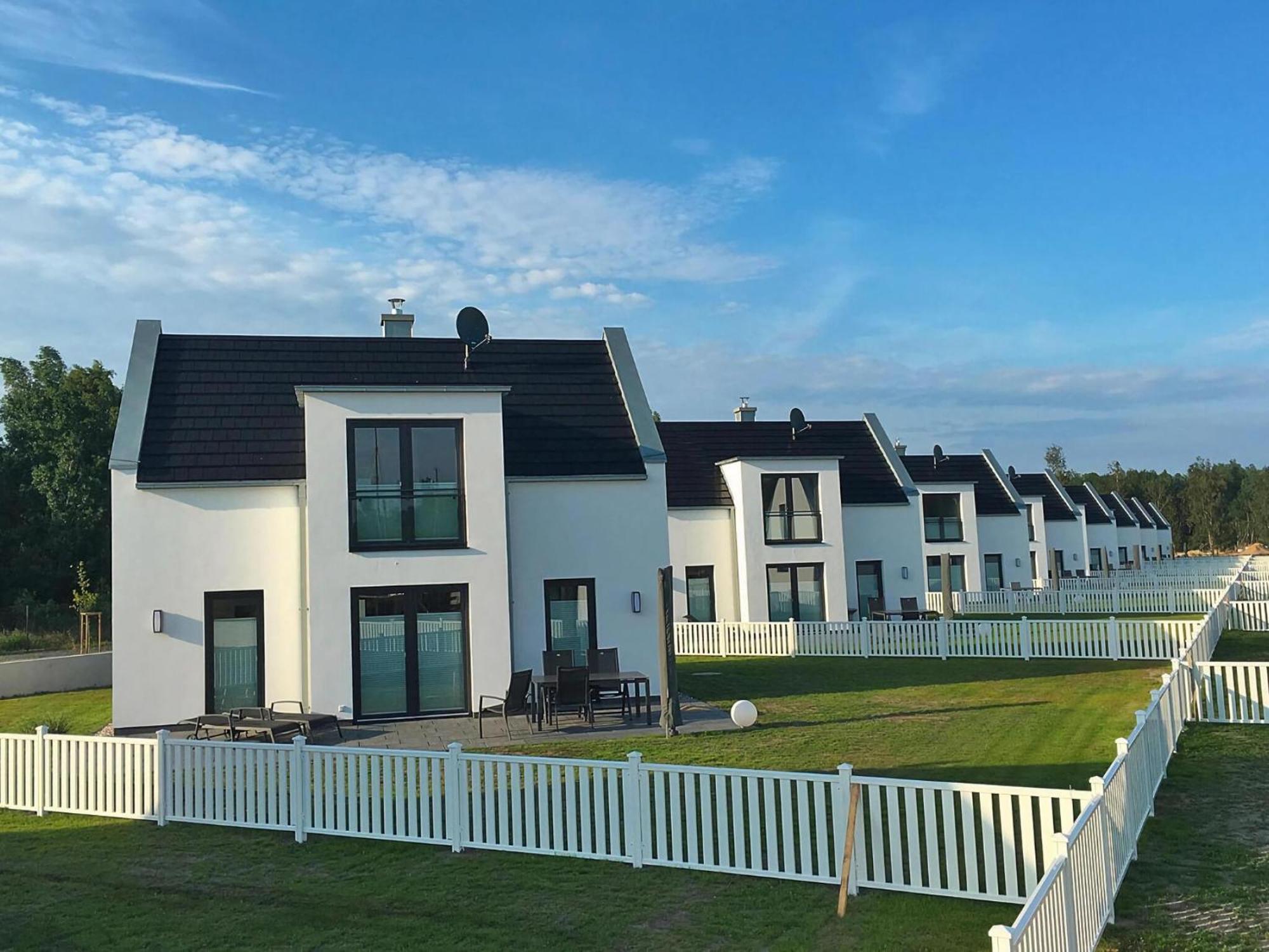Ferienhaus Am Yachthafen In Peenemuende Exteriör bild