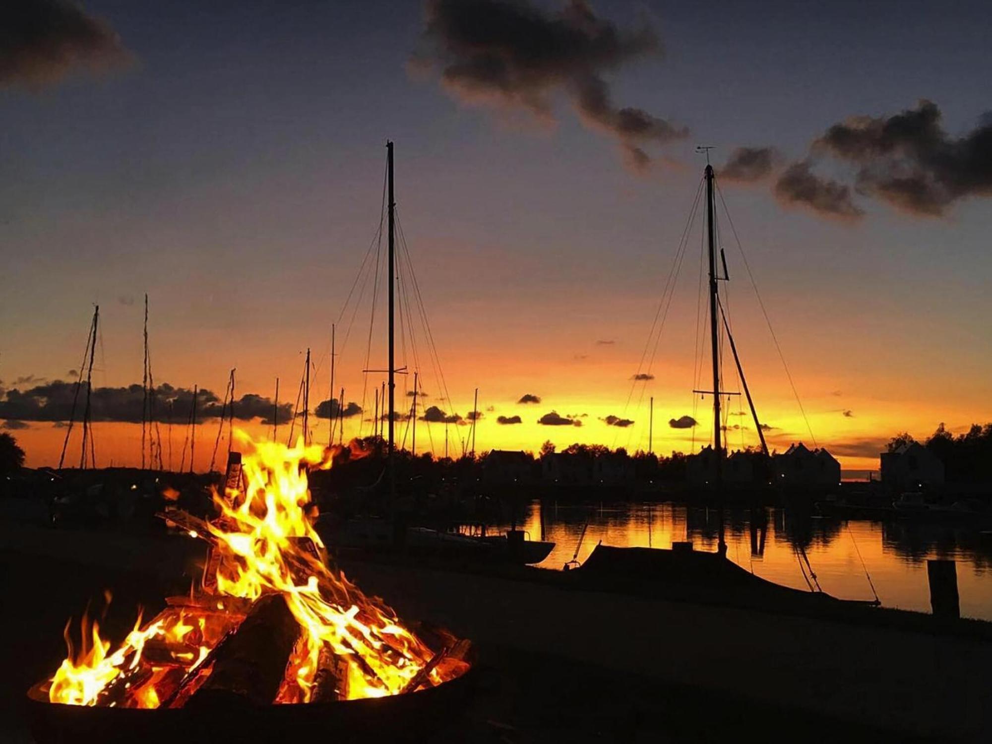 Ferienhaus Am Yachthafen In Peenemuende Exteriör bild