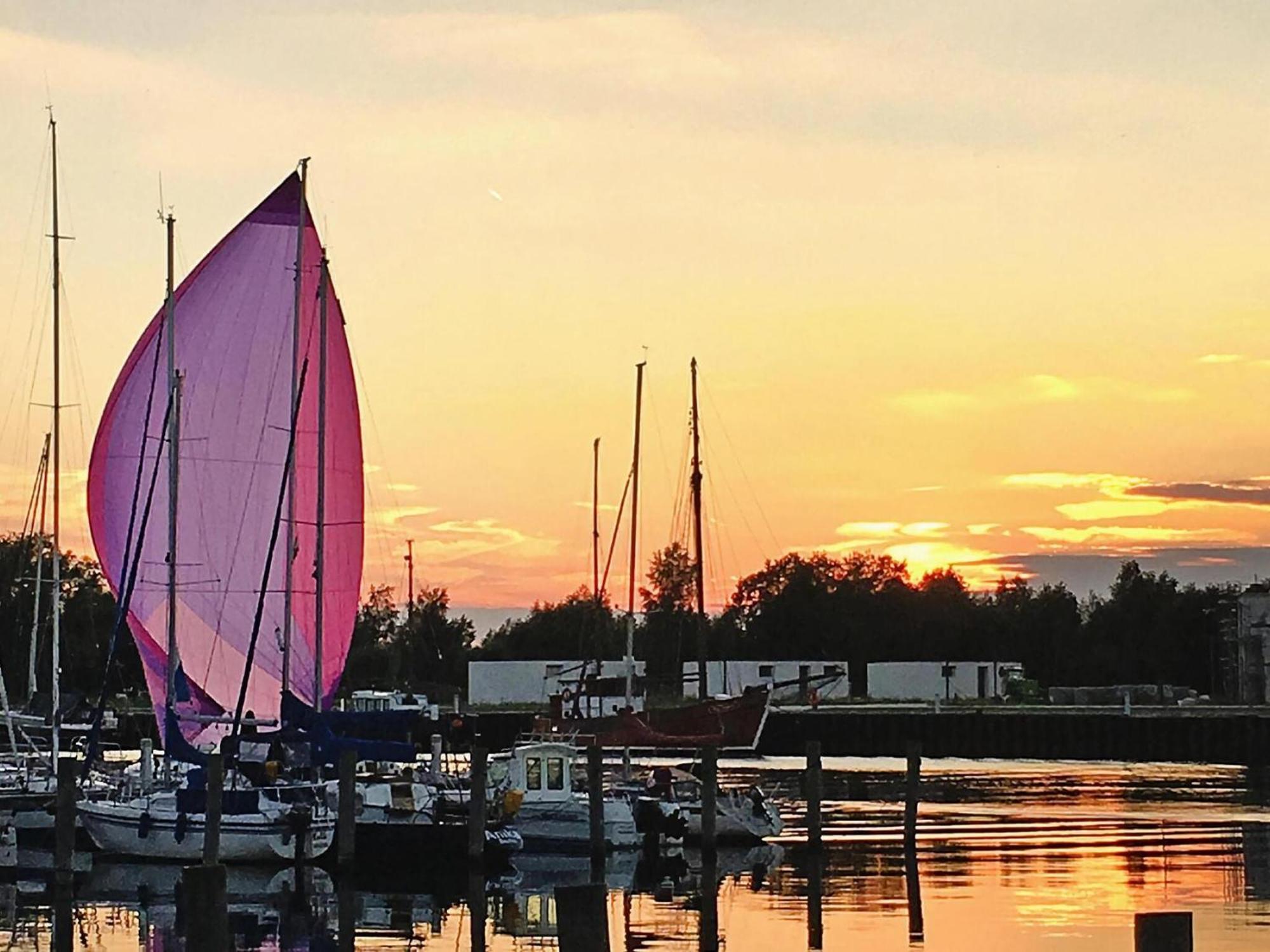 Ferienhaus Am Yachthafen In Peenemuende Exteriör bild